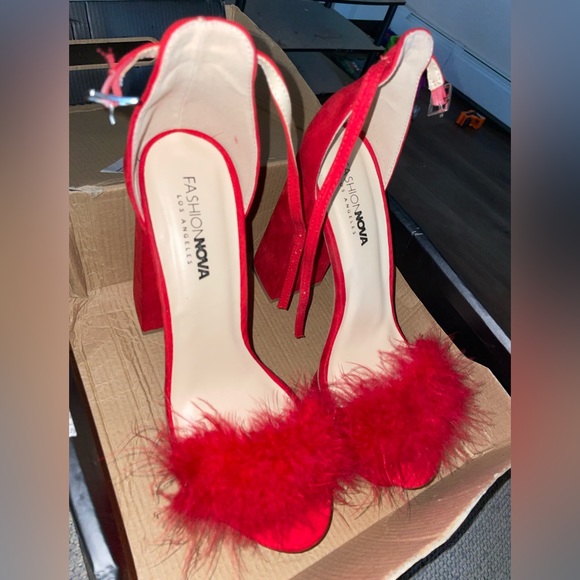 Fashion nova heels they brand new - Picture 2 of 2